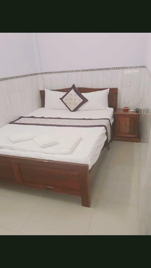 Minh Minh Hotel Quy Nhon Exterior photo
